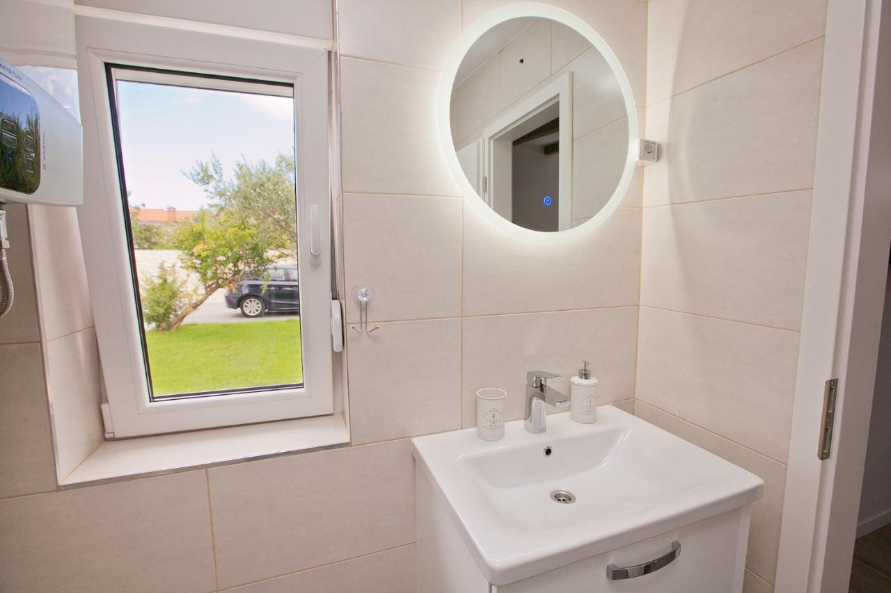 Studio Apartments Tara Задар Екстер'єр фото